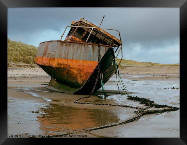 Barmouth boat Framed Print by Alan Dunnett