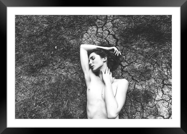 Hiraeth 186 Suzzi - Landscape Art Nude  Framed Mounted Print by Henry Clayton