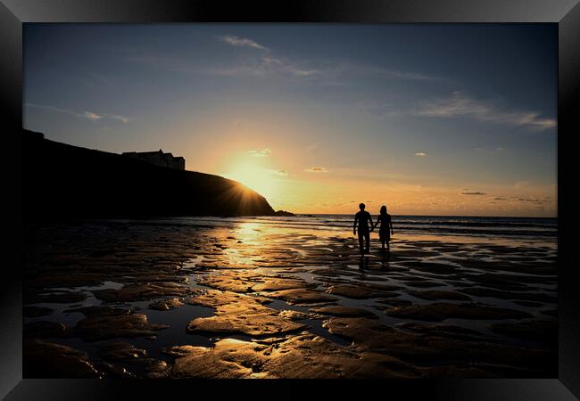 Poldhu  sunset,beach walking Framed Print by kathy white
