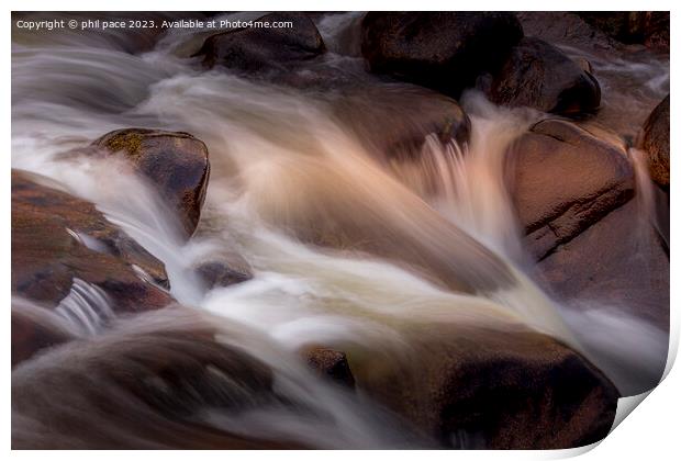 Waterfall in Glencoe Print by phil pace