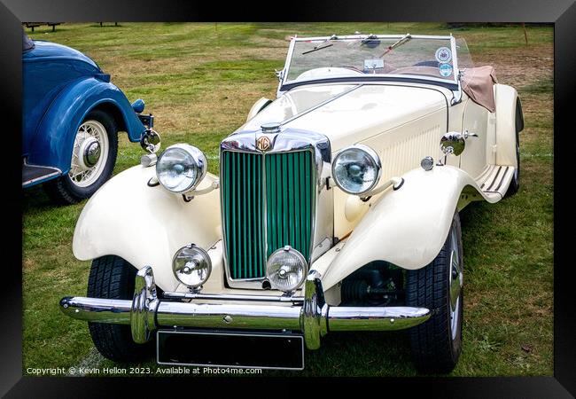 White MG TD classic British sports car Framed Print by Kevin Hellon