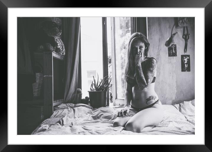 Anna Quinn - Time Stands Still - Art Nude and Erotic Imagery 011 Framed Mounted Print by Henry Clayton