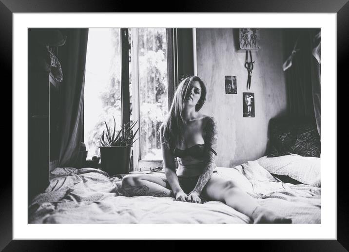Anna Quinn - Time Stands Still - Art Nude and Erotic Imagery 013 Framed Mounted Print by Henry Clayton