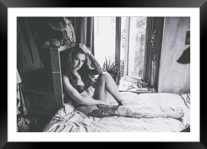 Anna Quinn - Time Stands Still - Art Nude and Erotic Imagery 015 Framed Mounted Print by Henry Clayton
