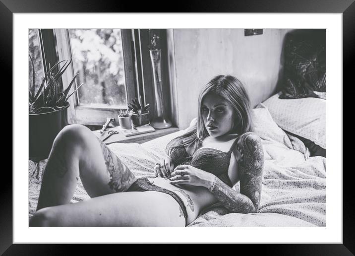 Anna Quinn - Time Stands Still - Art Nude and Erotic Imagery 016 Framed Mounted Print by Henry Clayton