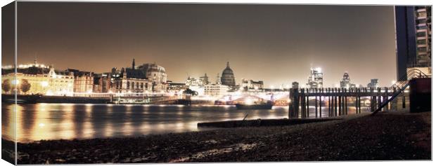 London Skyline - Cityscape - Southbank and St Paul Canvas Print by Henry Clayton