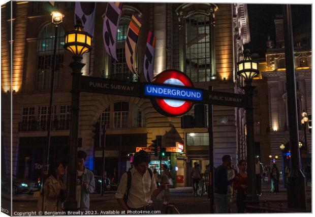 London Piccadilly Circus  Canvas Print by Benjamin Brewty
