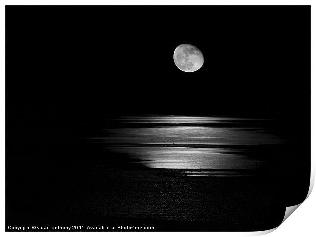 Moonrise over water Print by stuart anthony