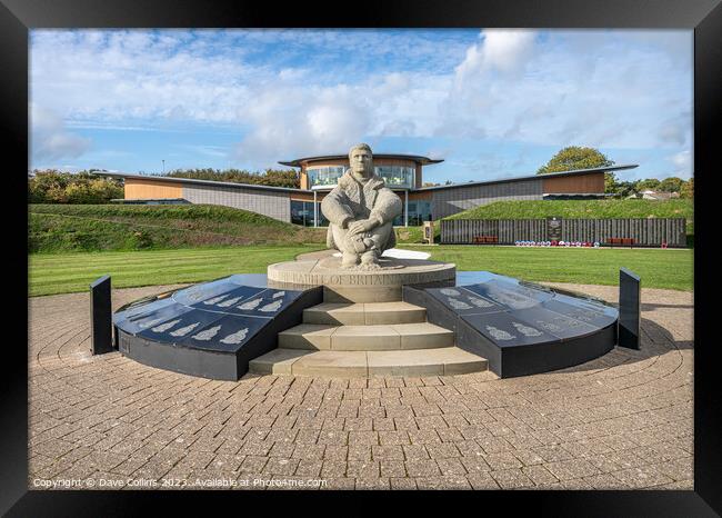 The central statue at the RAF Battle of Britain Memorial with the visitor centre in the background, Capel-le-Ferne, England Framed Print by Dave Collins