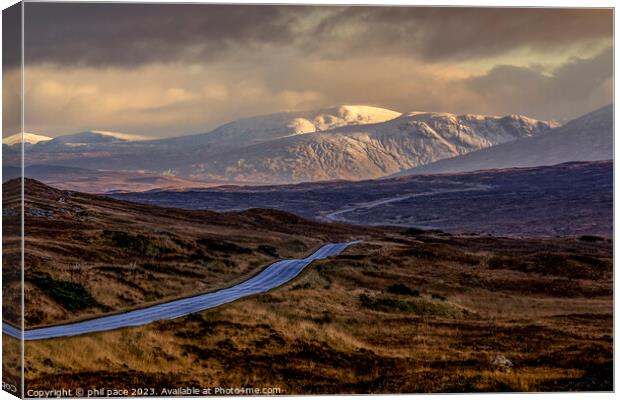 Ben Lawers in Scottish Highlands Canvas Print by phil pace
