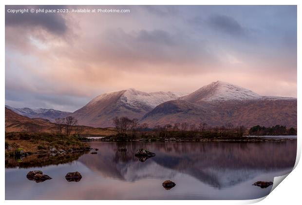 Loch nah Achlaise  Print by phil pace