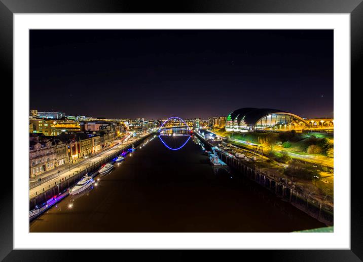 Tyne River reflections Framed Mounted Print by Les Hopkinson