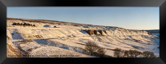 Rosedale Winter Panorama Framed Print by Richard Burdon