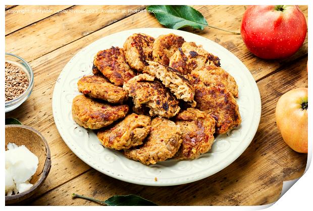 Homemade cutlets from oatmeal and apples. Print by Mykola Lunov Mykola