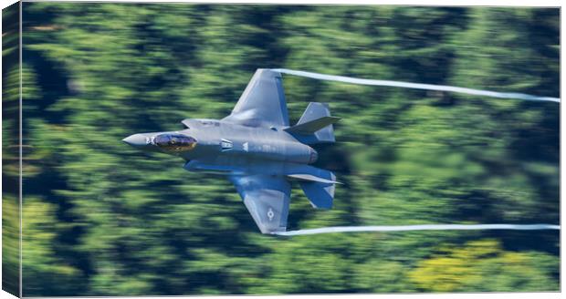 F35 in Wales Canvas Print by Rory Trappe
