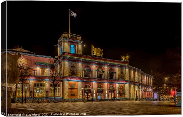 The colourful Palads Cinema in Copenhagen at night Canvas Print by Stig Alenäs