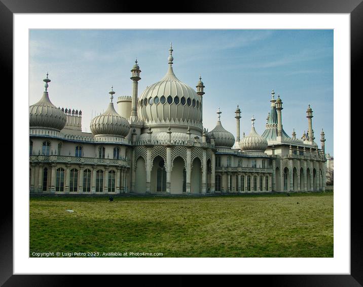 Brighton: Royal Pavilion in Brighton, United Kingd Framed Mounted Print by Luigi Petro