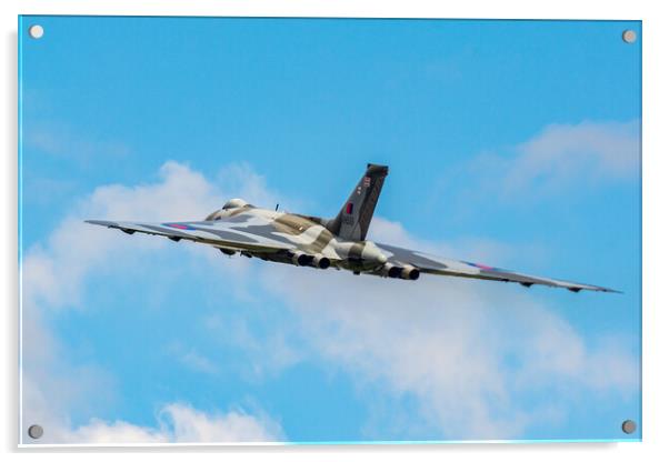 AVRO Vulcan XH558 on final departure from Waddington 2015 Acrylic by Andrew Scott