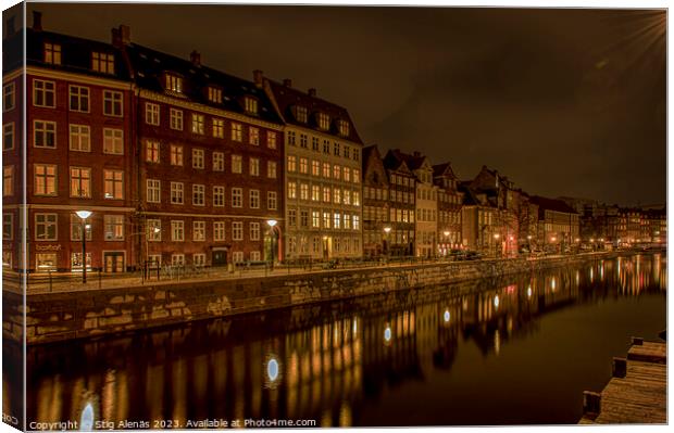 street lamps reflecting in the frederikholms kanal at night Canvas Print by Stig Alenäs