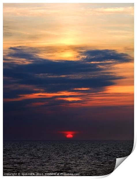 Sunset dusk view of setting sun ocean horizon  Print by Spotmatik 