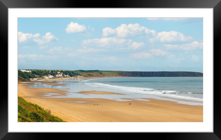 Filey beach and beyond Framed Mounted Print by Andrew Scott