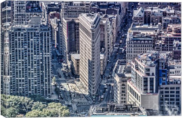 Flat Iron Building  Canvas Print by Valerie Paterson