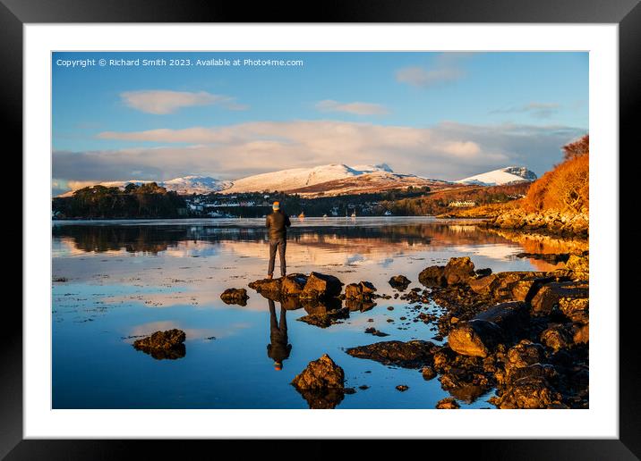 Finding that special vantage point for ones photograph Framed Mounted Print by Richard Smith