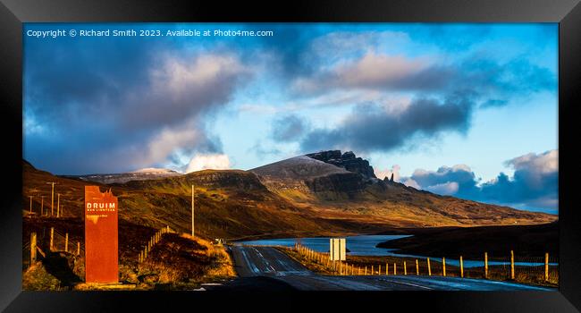 The road north through Druim Framed Print by Richard Smith