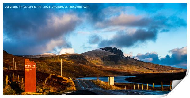 The road north through Druim Print by Richard Smith