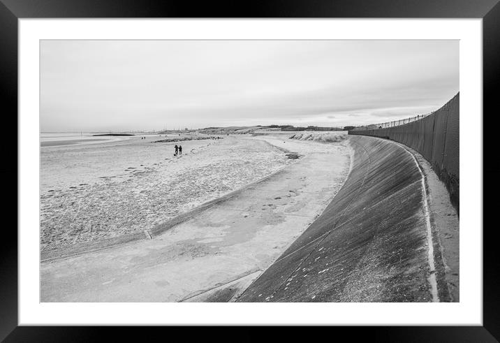 Leasowe Bay in black and white Framed Mounted Print by Jason Wells