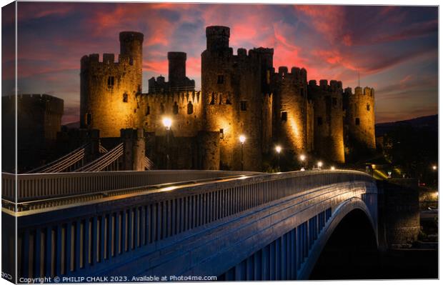 Conwy castle sunset  Canvas Print by PHILIP CHALK