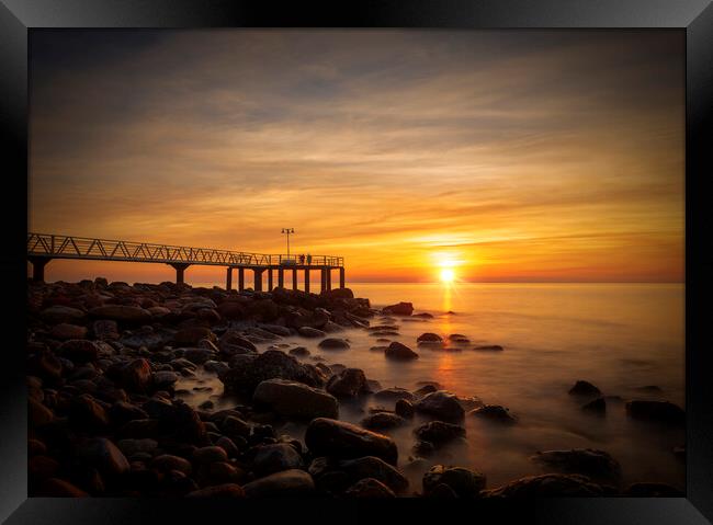 Photography with a beautiful and calm sunrise at sea Framed Print by Vicen Photo