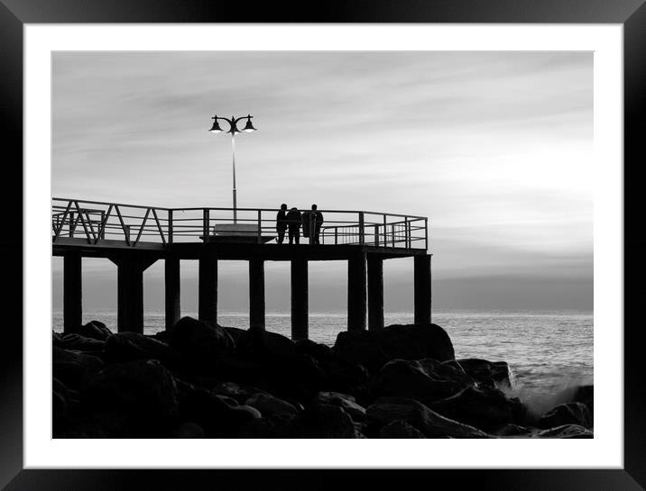 Photography with a sunrise at sea in black and white Framed Mounted Print by Vicen Photo