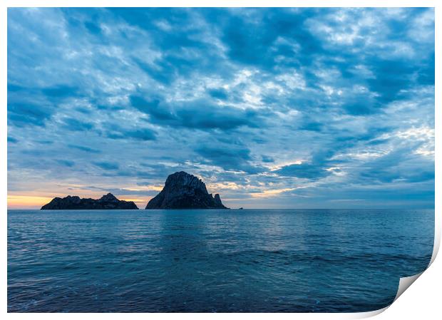 Photography with a cloudy sunset from Cala d'hort with Es Vedra as the protagonist Print by Vicen Photo