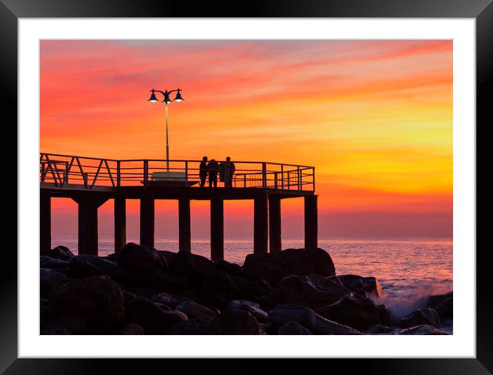 Photograph with a reddish sunrise at sea Framed Mounted Print by Vicen Photo