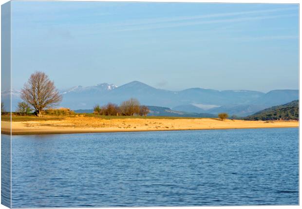 Photography with a calm day in the Ebro reservoir Canvas Print by Vicen Photo