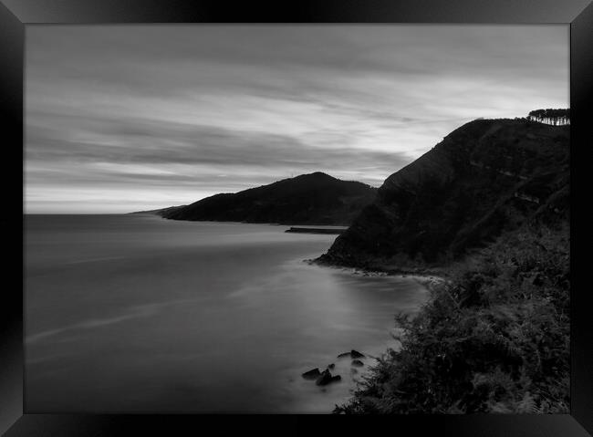 Photography with the Talai Mendi viewpoint in Zarautz in black and white Framed Print by Vicen Photo