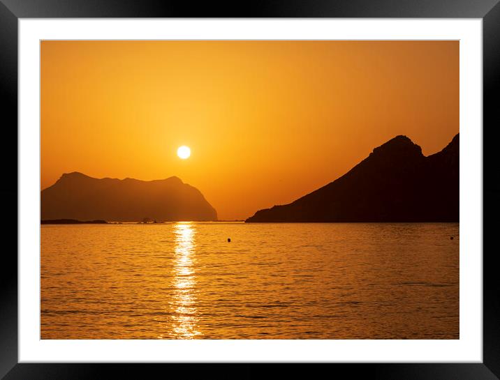 Photography with a sunrise on the beach of the cocedores del hornillo in Aguilas Framed Mounted Print by Vicen Photo