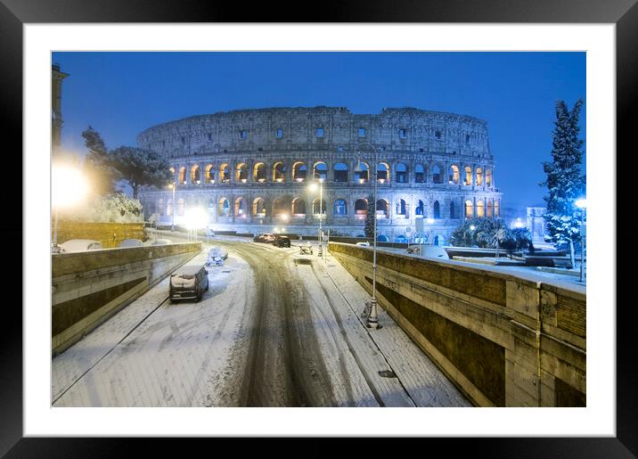 Colosseum Framed Mounted Print by Fabrizio Troiani