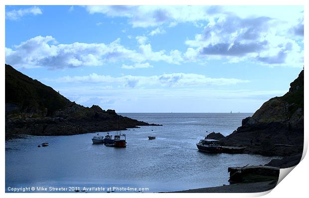 Polperro Harbour Entrance Print by Mike Streeter