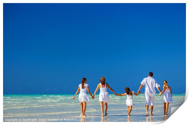 Happy Caucasian family on tropical beach enjoying leisure Print by Spotmatik 