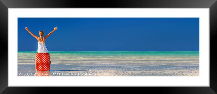 Panorama of female traveler on Bahamas ocean beach Framed Mounted Print by Spotmatik 