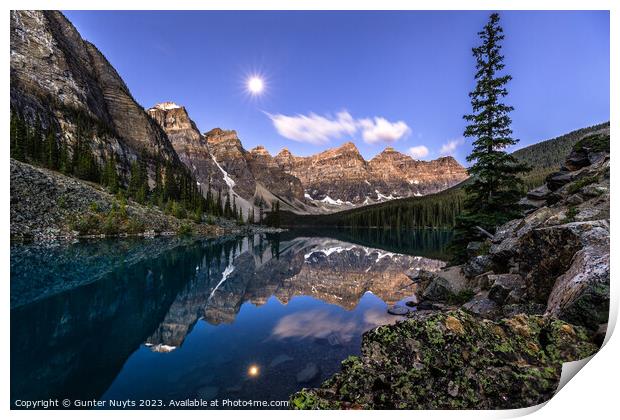 Moraine Lake at blue hour. Print by Gunter Nuyts