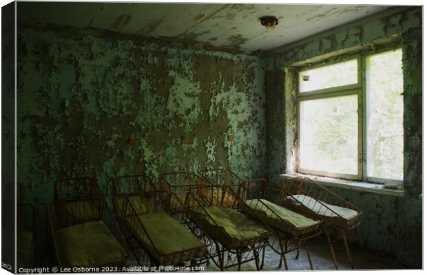 Hospital Number 126, Pripyat (Chernobyl Exclusion Zone, Ukraine) Canvas Print by Lee Osborne