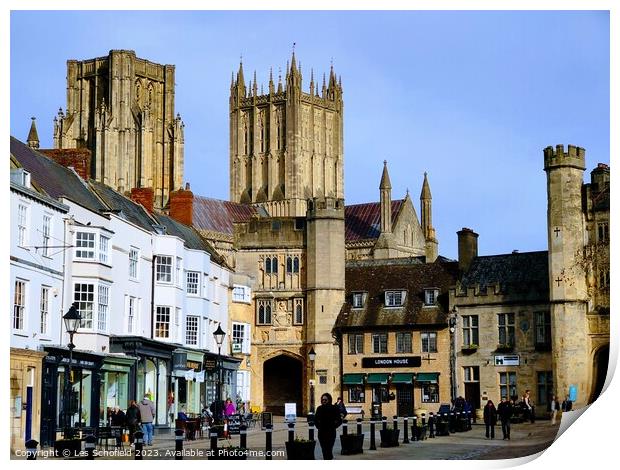 Wells cathedral Somerset  Print by Les Schofield