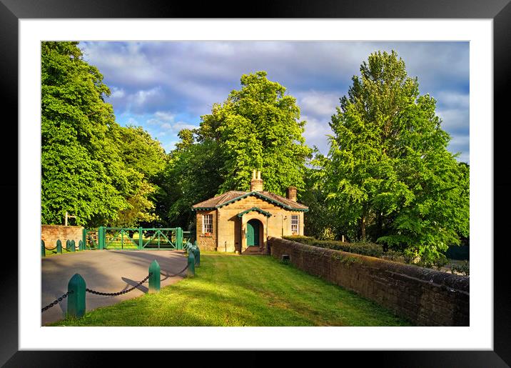 Octagon Lodge, Wentworth Framed Mounted Print by Darren Galpin