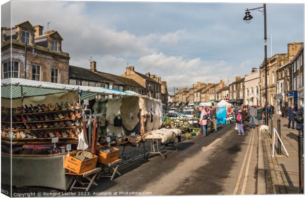Market Day, Barnard Castle, Teesdale Canvas Print by Richard Laidler