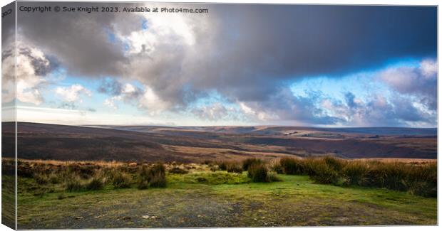 Moody skies over Exmoor Canvas Print by Sue Knight
