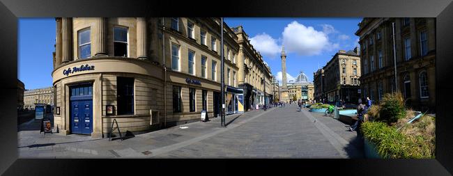 Grey Street Newcastle Upon Tyne Framed Print by Steve Smith