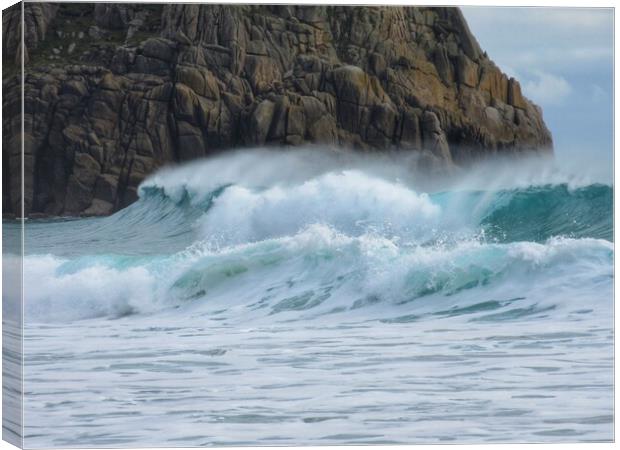 Waves at Porthcurno  Canvas Print by kelly Draper